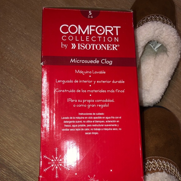 Isotoner Slippers - Picture 6 of 8